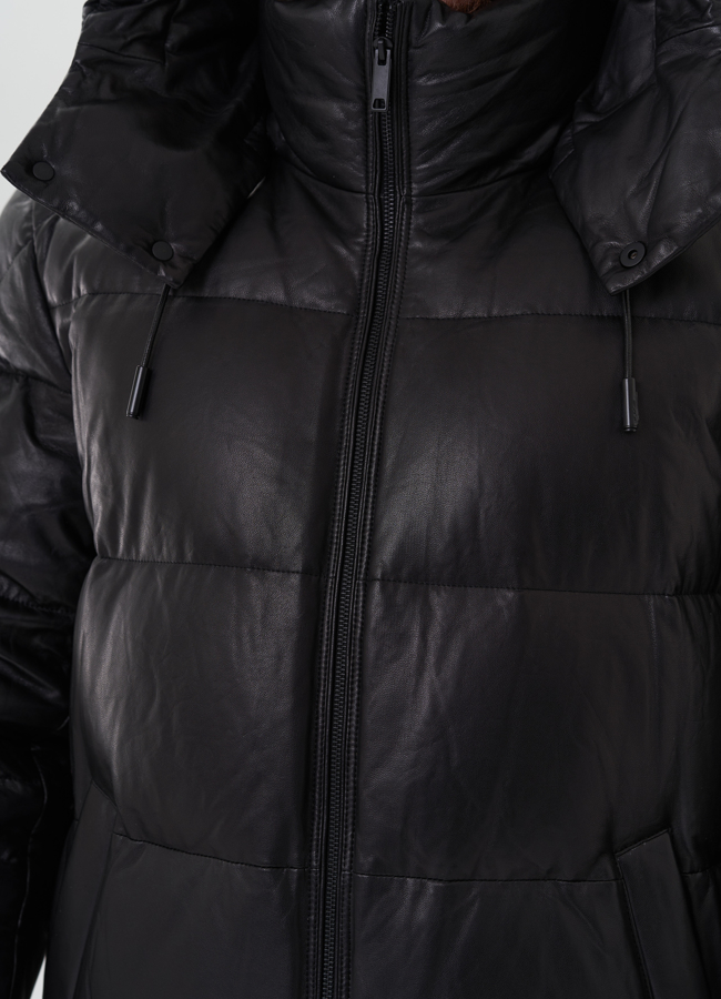 Пуховик из натуральной кожи с капюшоном модель № 25996 универмаг малина