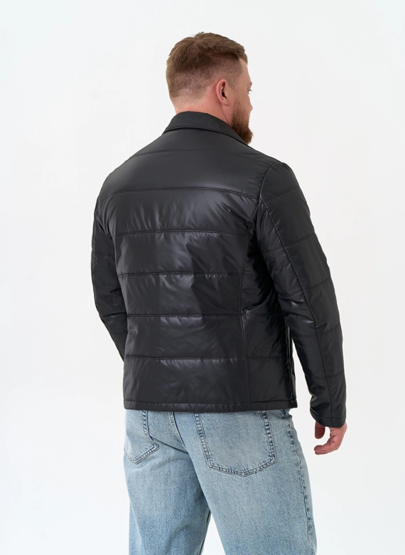 Мужская куртка черного цвета фото