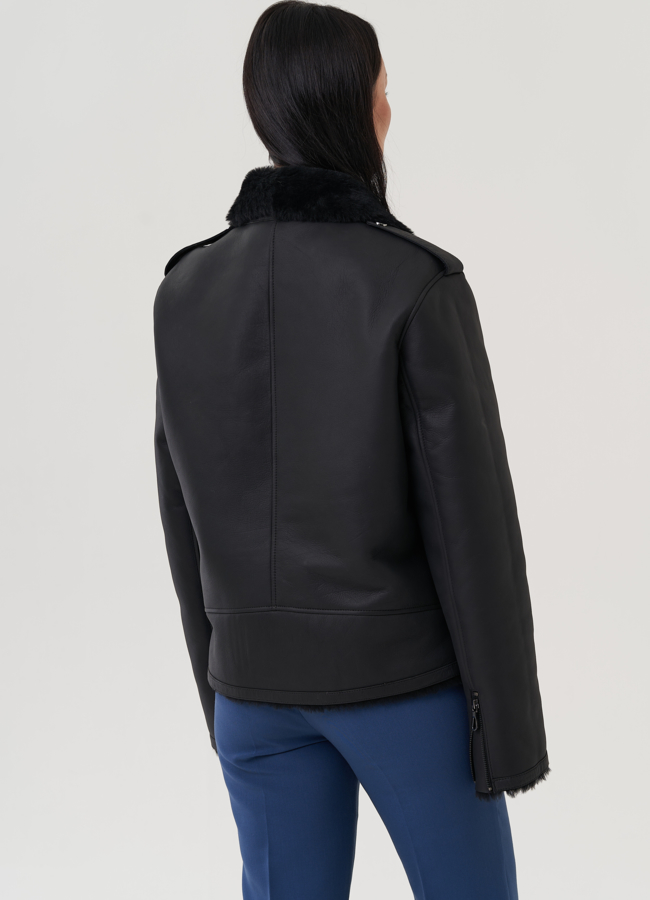 Женская дубленка черного цвета модель № 25527 универмаг малина