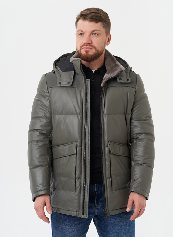 Кожаная куртка с капюшоном