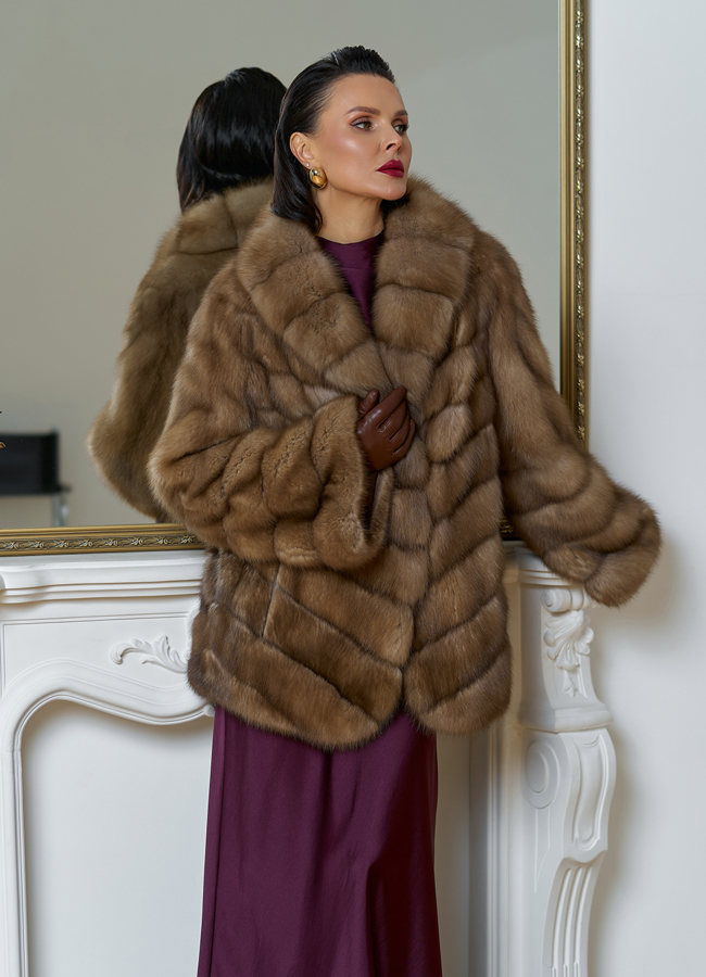 Женская шуба из куницы с воротником шаль модель № 31727 универмаг малина