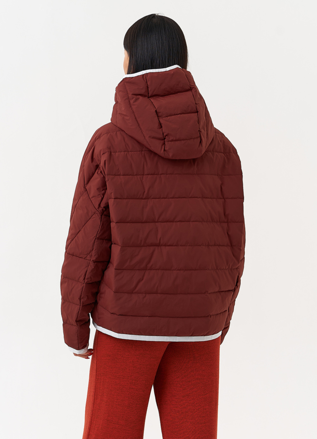 Женская утепленная куртка в бордовом цвете модель № 30025 в рассрочку