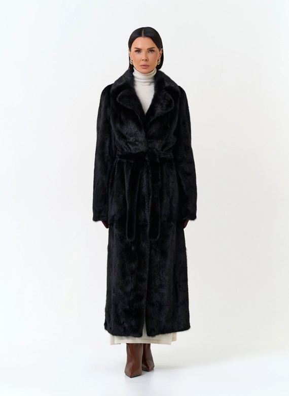 Удлиненная шуба из меха норки фото
