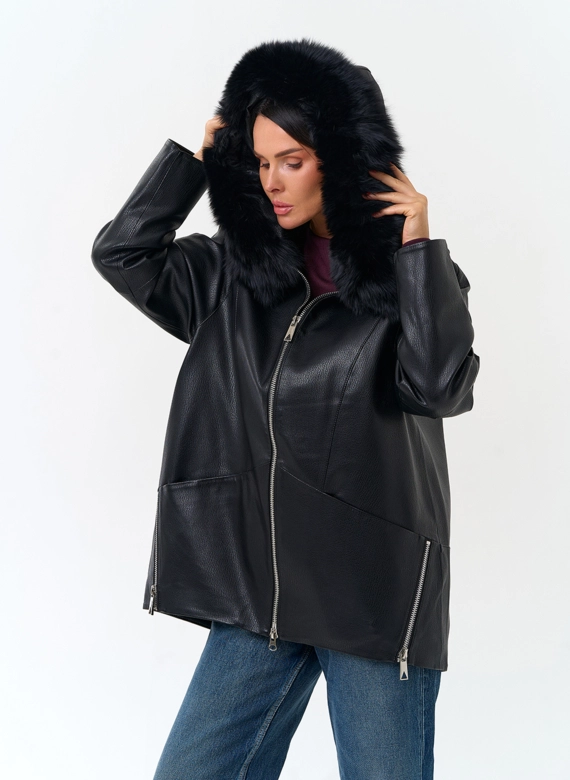 Женская утепленная куртка из эко кожи фото