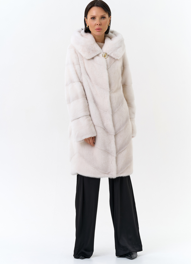 Светлая норковая шуба с капюшоном модель № 24736 меха малина